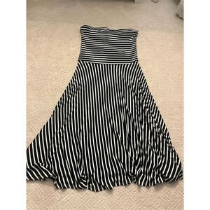 Felicity & Coco Black and White Strapless Midi Dress